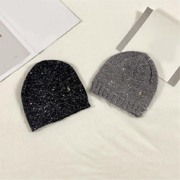 Trendy Beanies Sequins Hat for Party Goers Stage Performances Knit Hat