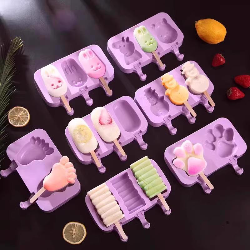 Food Grade Silicone Popsicle Molds with Lids for Homemade Cartoon Ice Cream