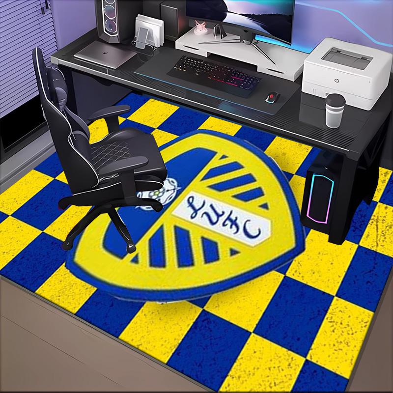 Leeds Crest Design Printed Office Carpet Chair Cushion Entryway Rug, Rugs for Living Room, Bedroom Christmas gifts