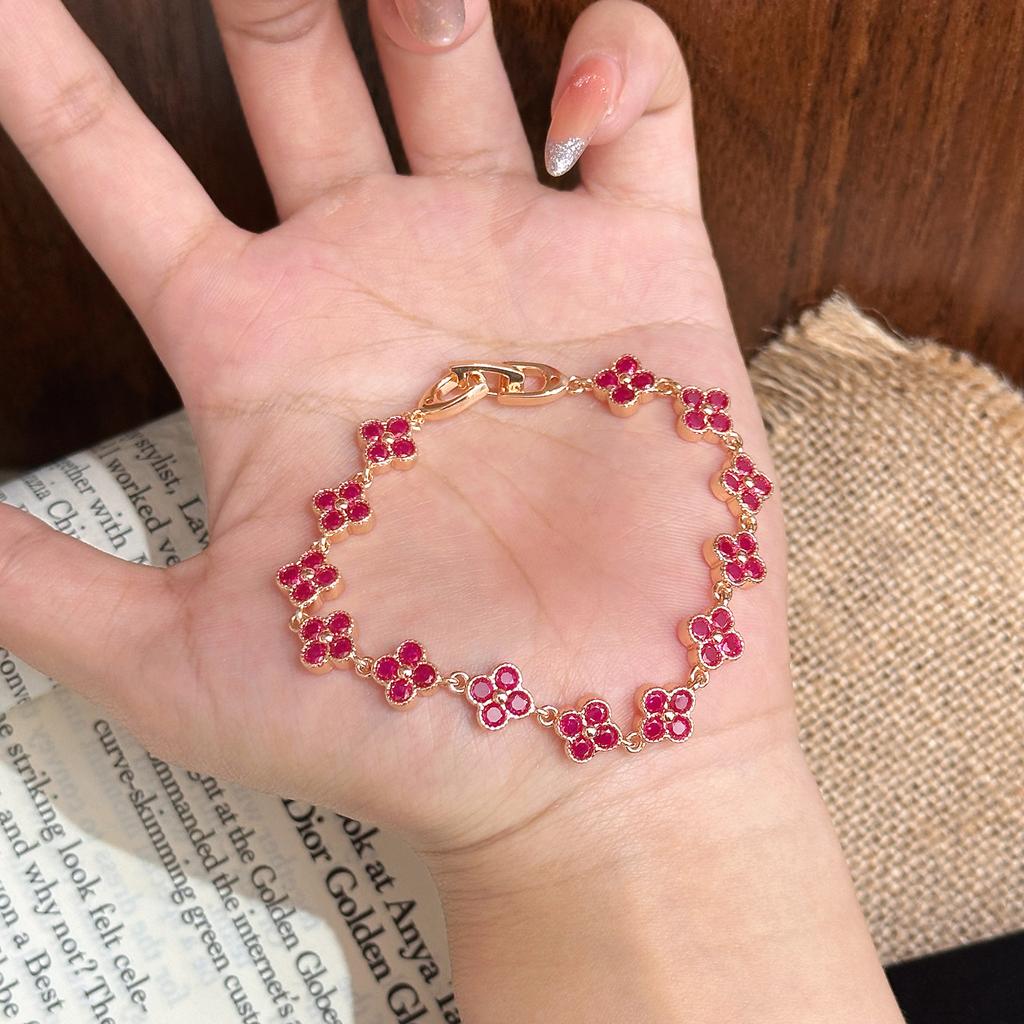 New Full Diamond Four-leaf Clover Bracelet High Luxury Old Money Style Retro Colored Flower Bracelet