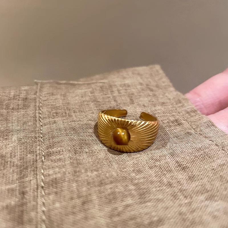 

Golden Sunflower Tiger Eye Stone Ring - New High-end Design Ring - Small-scale Unique Design Ring Wide-edge rice grains