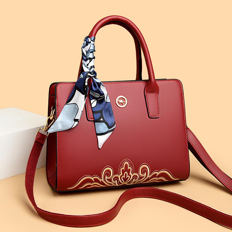 New Fashion and Atmospheric Multi-layer Crossbody Bag for Women Large Capacity Shoulder Bag for Women