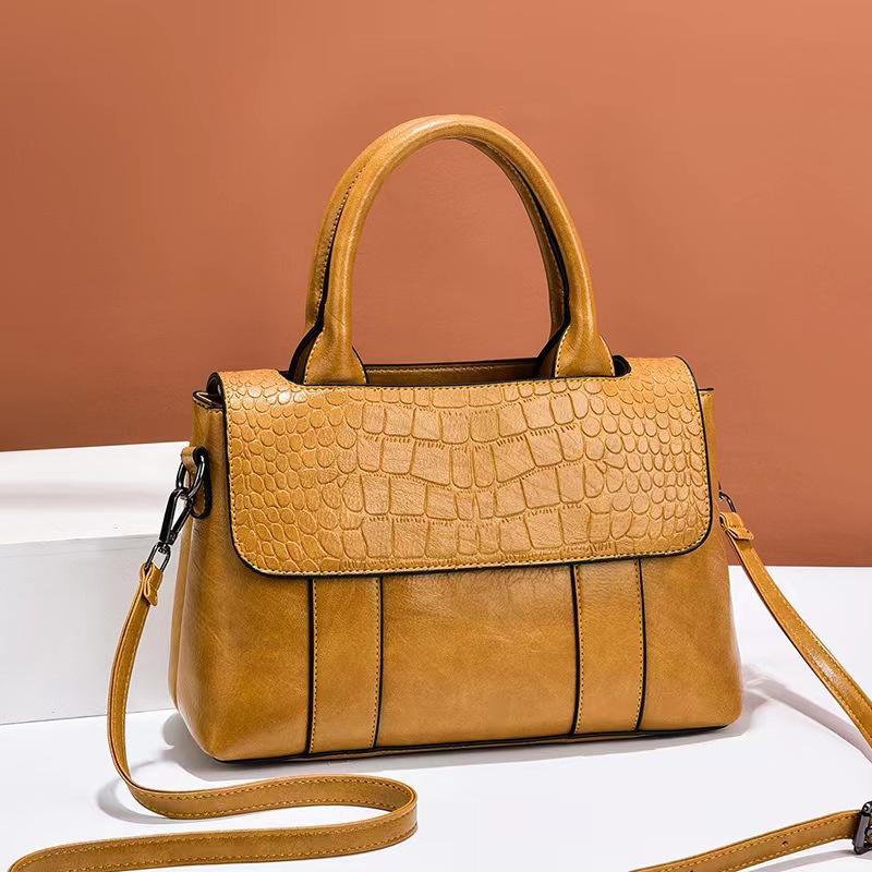 Spring new bag texture Internet celebrity women's bag versatile simple fashion messenger bag shoulder bag