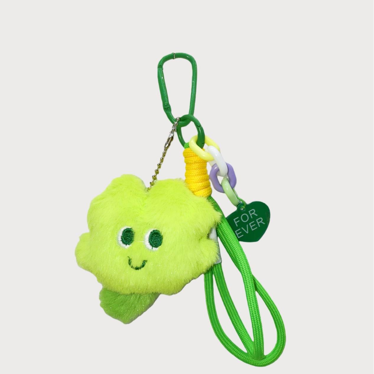 

Keychain Cute Four-Leaf Clover Doll Endorsement Bag Love Lanyard Versatile Pendant Doll Couple High Sense
