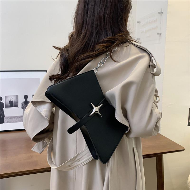 Fashion Large-capacity Underarm Women's Bag 2025 Autumn New Trend Fashion Shoulder Bag Casual Niche Small Square Bag Women