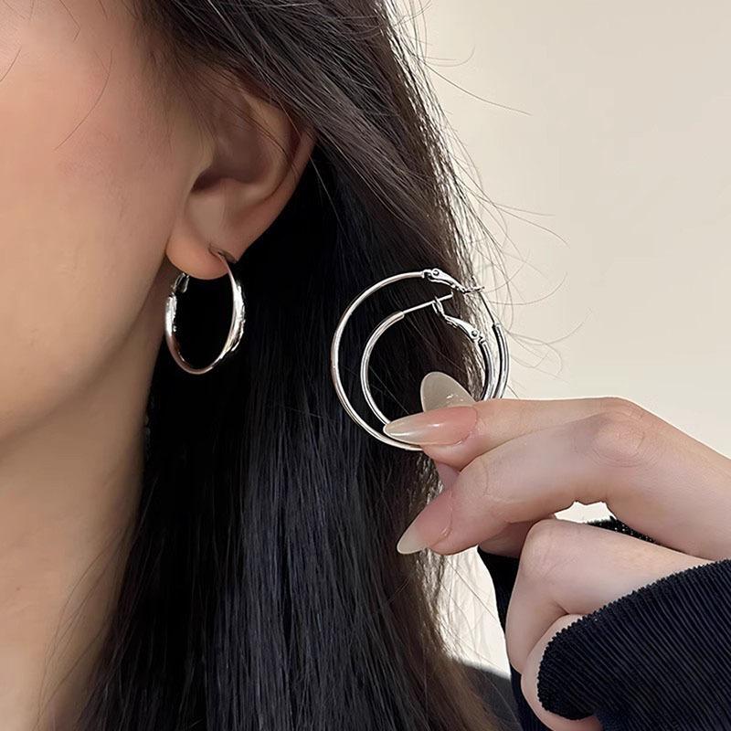 Round Plain Ring Earrings Personality Exaggerated Earrings Simple Atmospheric Earrings