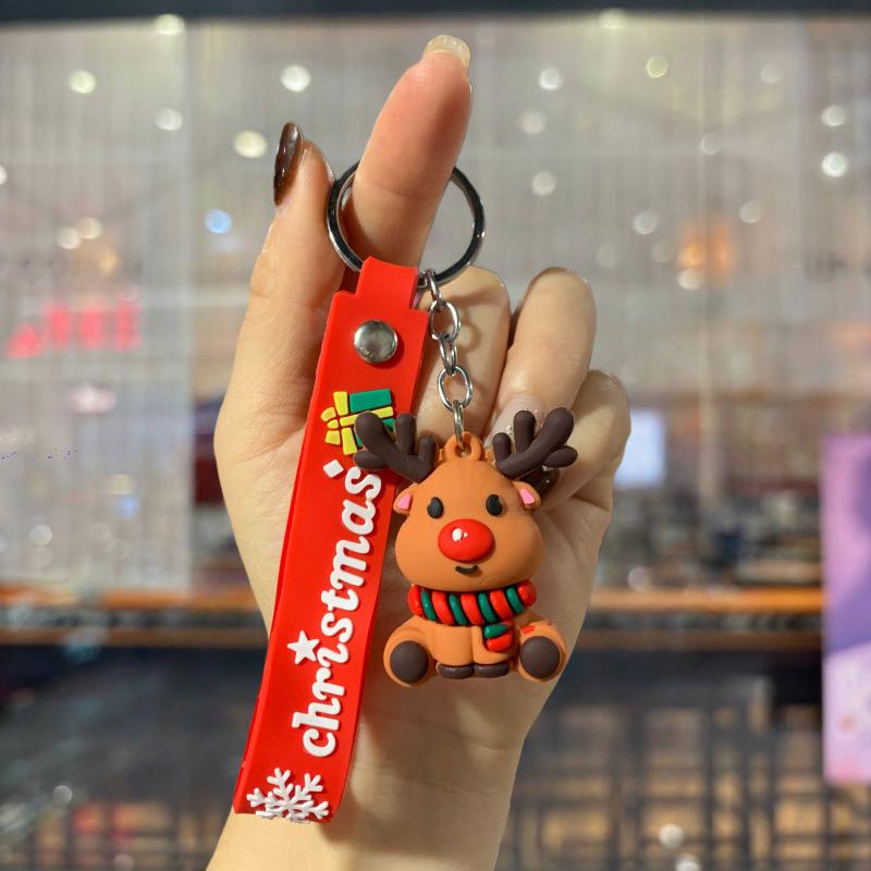 New Christmas Cartoon Keychain Bag Pendant Exquisite Santa Claus Car Keychain Small Gift