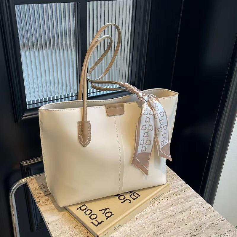 Large Capacity Tote Women'S Bag Class Commute Simple Fashion High Texture Shoulder Tote Bag