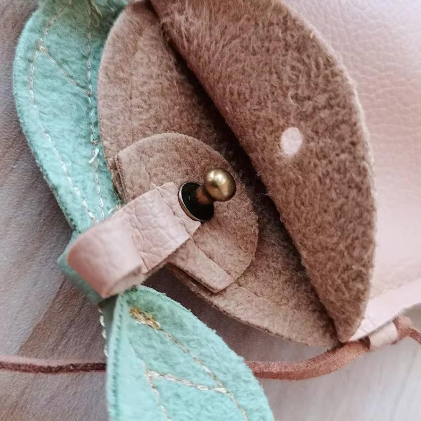 1Pcs Fruit Small Shoulder Bag for Boys and Girls Street Photography Decoration Bag INS Children's Bag Cute Cartoon Beetle Wallet