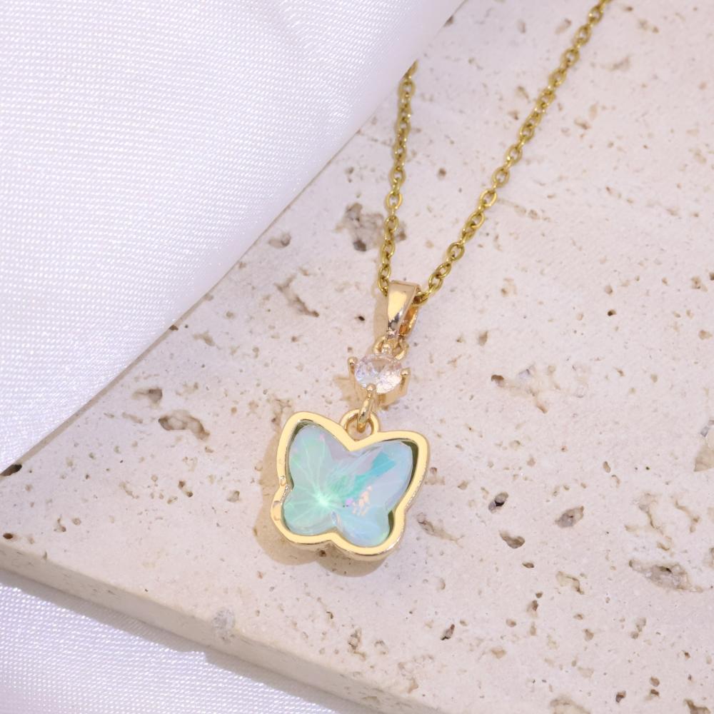 Fashion Artificial Crystal Butterfly Pendant Necklaces for Women Zirconia Necklace Wedding Party Jewelry Accessories