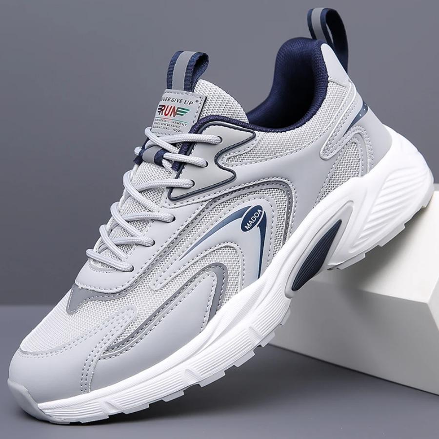 Tênis de Corrida Casuais Respiráveis Para Homens Sapatos de Caminhada Confortáveis Masculinos Verão Esporte Basquetebol Tênis Masculinos 2025
