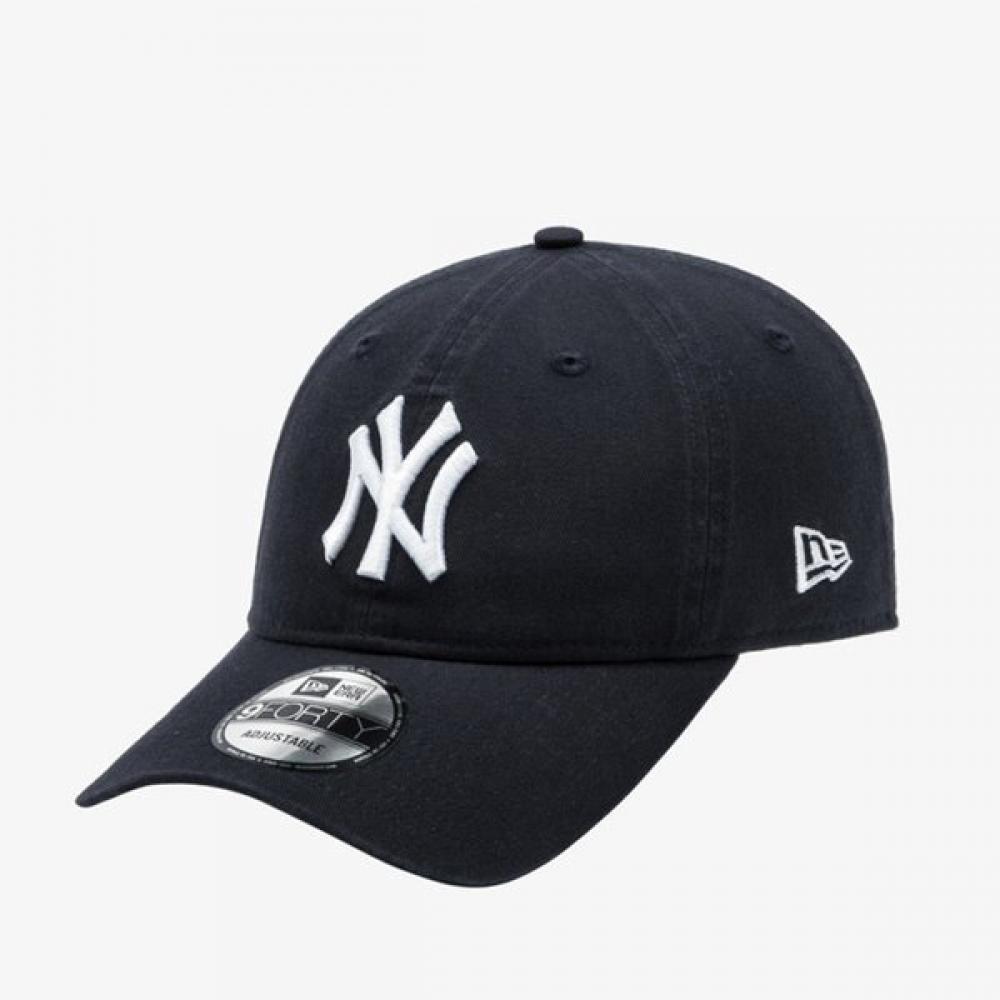 

New Era Mlb New York Yankees Basic Unstructured Ball Cap 14572650 14572650/OSFM