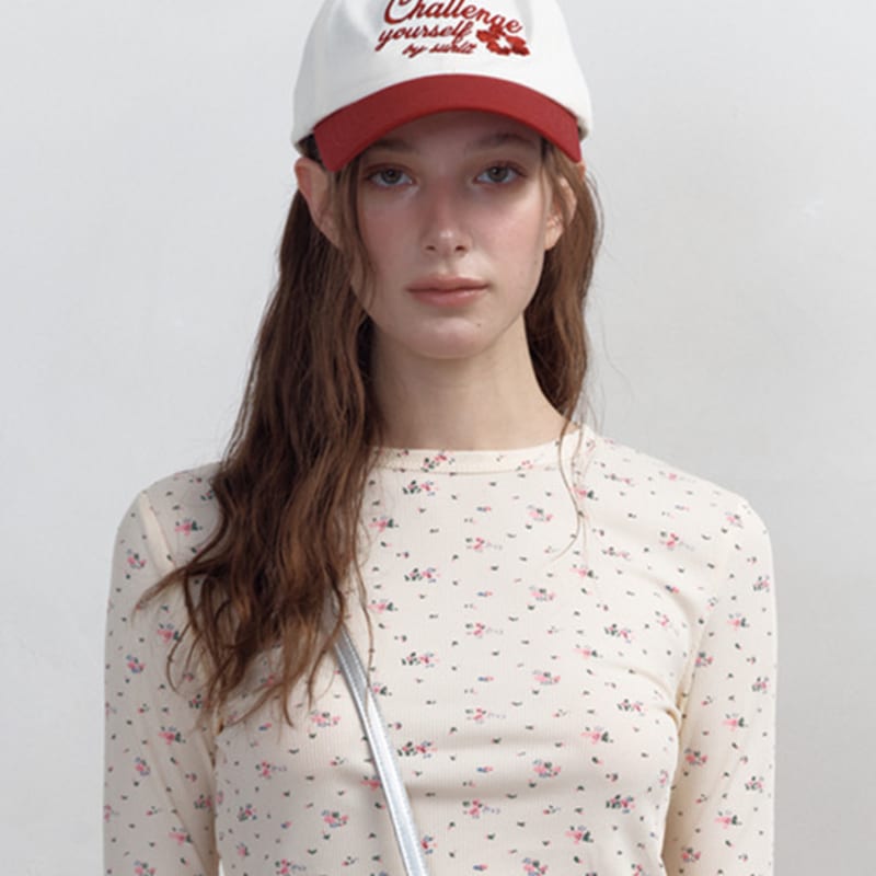 

Sunlit CHALLENGE LOGO BALL CAP (WHITE/red) FREE