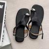 [Fanfna] Flat-bottomed Metal Sleeve Toe One-word Buckle with Sandals Women's 2025 Summer New Pinch Foot Cool Slippers Women