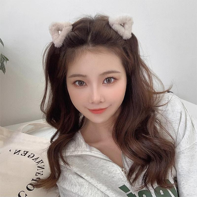 2Pcs Plush Cat Ears Hair Claw Women Side Clip Broken Hair Small Grab Clip Sweet Cute Princess Head Shark Clip Hairpin Headwear