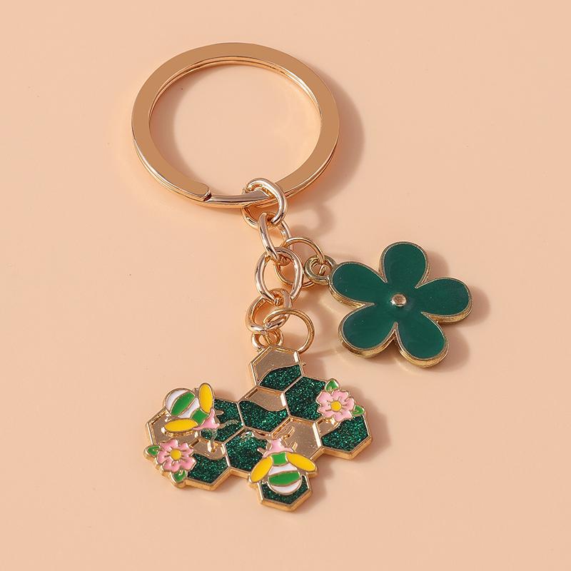 Cute Enamel Cartoon Animal Bear Keychain Panda Duck Key Ring Pendant for Car Key Holder Handbag Decor DIY Jewelry Gift