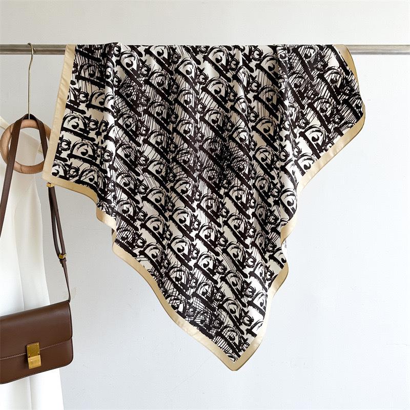 High-End Retro Korean-Style Silk Square Scarf: Versatile Fashion Accessory for Women