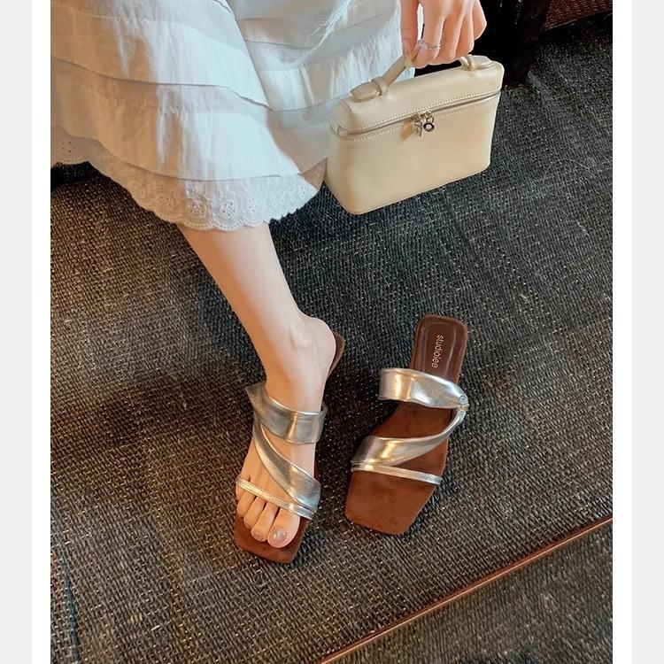 Grape mother has the same heel height of 5.5cm~ temperament square head with thick heel open-toed slippers versatile slope heel cool slippers