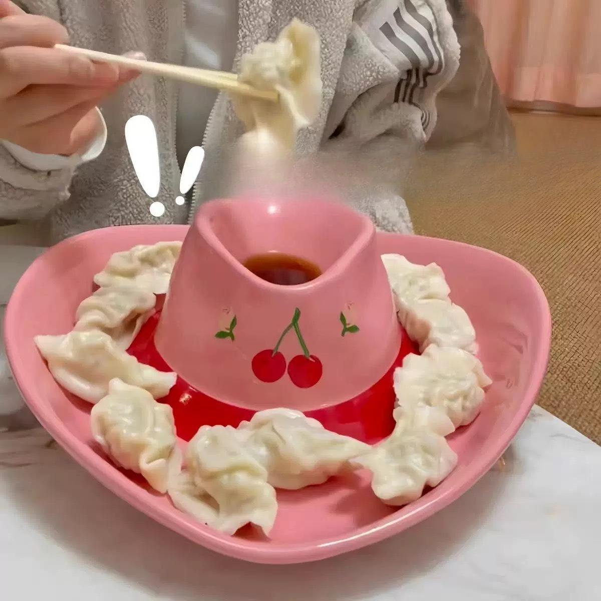 Baifenbai Home Furnishing Girls Cowboy Hat Dumpling Plate With Dipping Sauce Plate Ceramic 'S Heart Dining Plate With Vinegar Plate Grid Plate Cute Abstract Plate