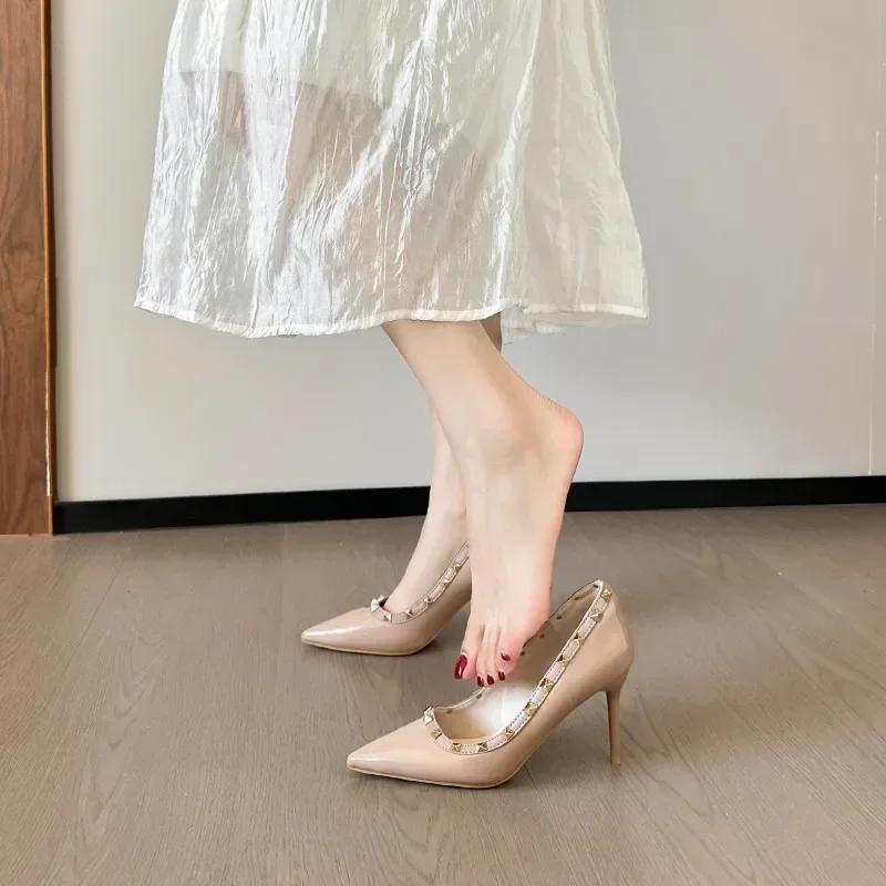 Fashion Sexy Pointed Toe Women's Soft Leather Pumps Autumn New Thin High Heels 2025 Latest Rivet Design Dress Shoes Big Size