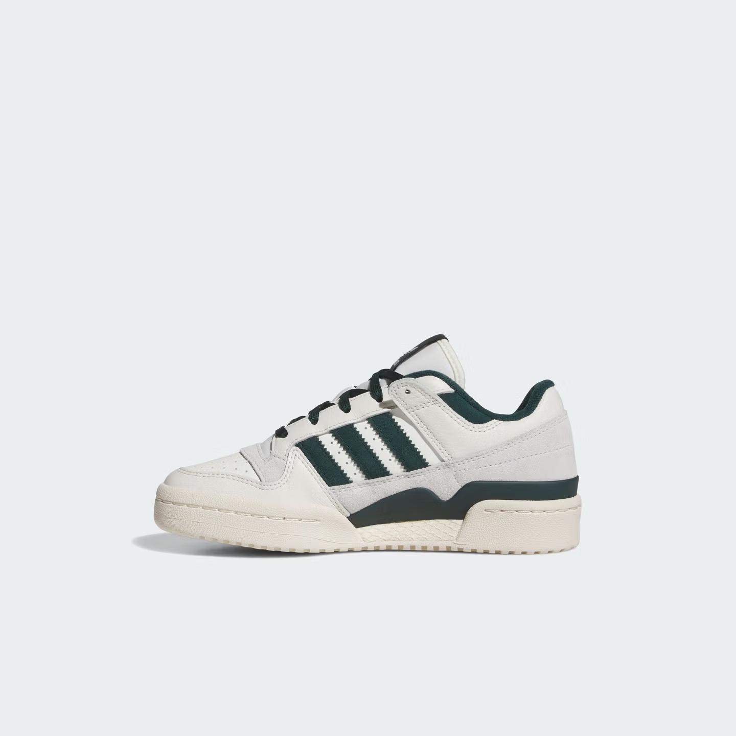 

Обувь Adidas - Мужская и для мальчиков FORUM LOW CL J Повседневные Баскетбольные Кроссовки. Adidas Трилистник JR0379 35.5 белый