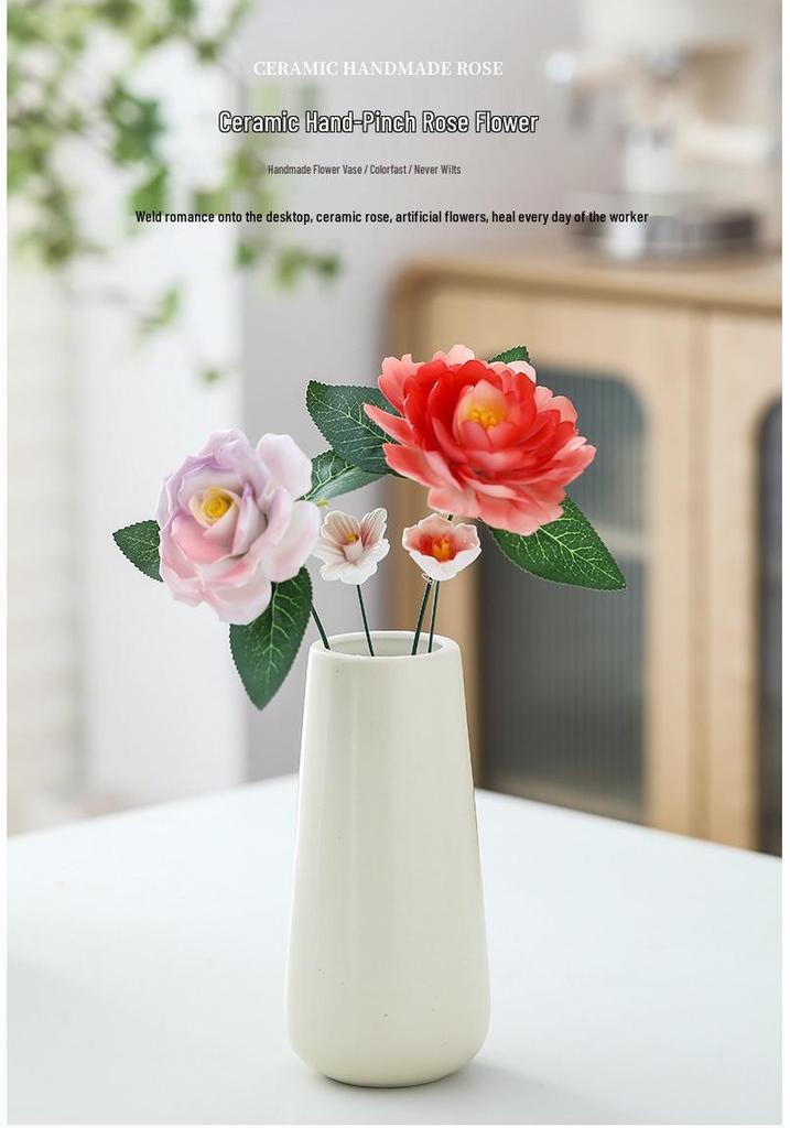 Handcrafted Ceramic Flowers, Preserved & Artificial Bouquets, Home Décor, Display Items, Travel Souvenirs, and Cultural Gifts.