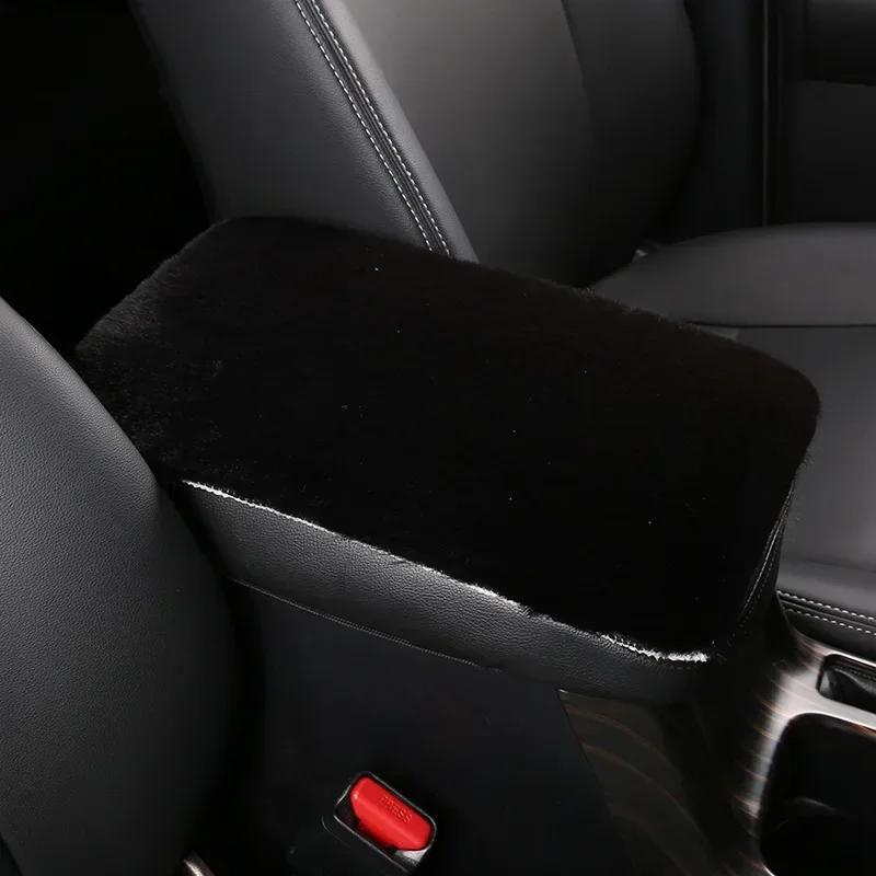 Soft Plush Car Armrest Cushion Winter Driving Universal Warm Center Console Protector Pad Car Interior Decoration чёрный