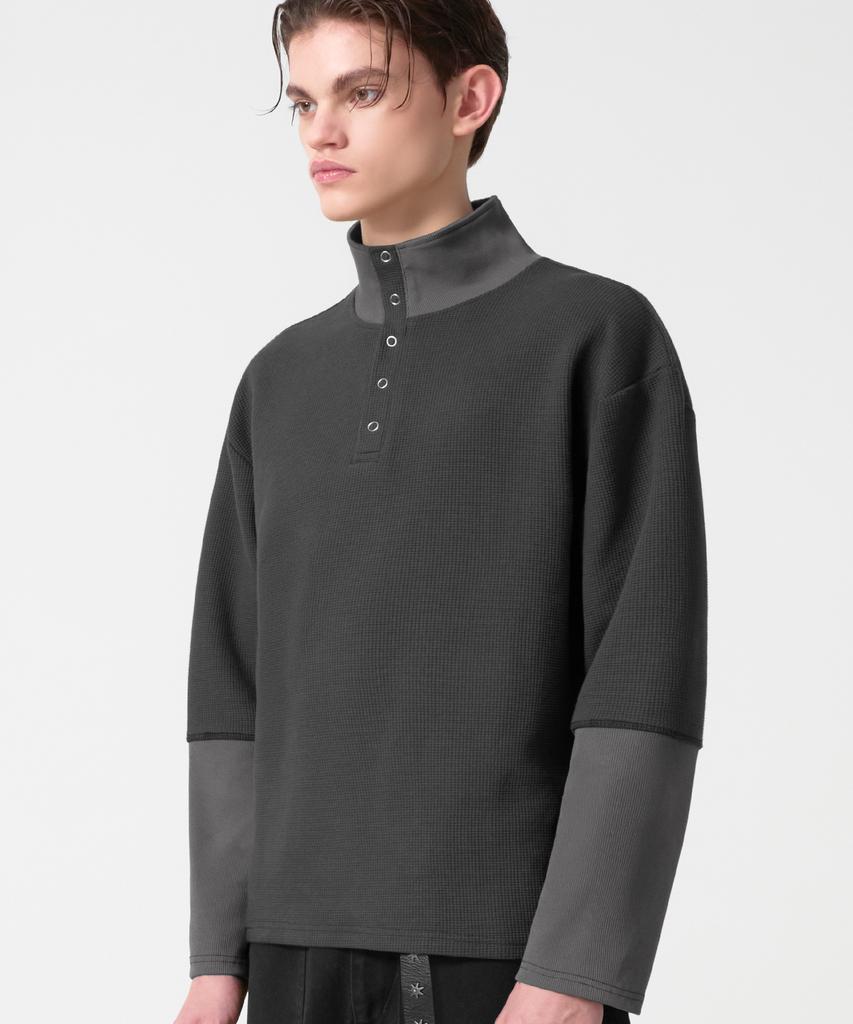 TRILLION Waffle Ring Snap Collar Henley Neck Long Sleeve_Charcoal