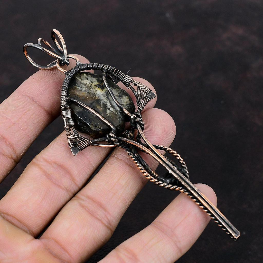 Pandantiv Piatră Prețioasă Chiastolit Pandantiv Înfășurat în Sârmă de Cupru Bijuterii Handmade cu Chiastolit Cadou Pentru Ea Bijuterii Minunate din Cupru Pandantiv Uimitor