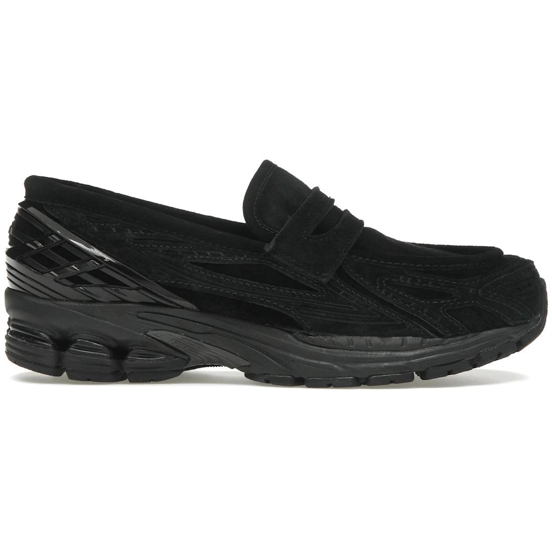 

Кроссовки New Balance 1906L Черная замша(U1906LNT) 37
