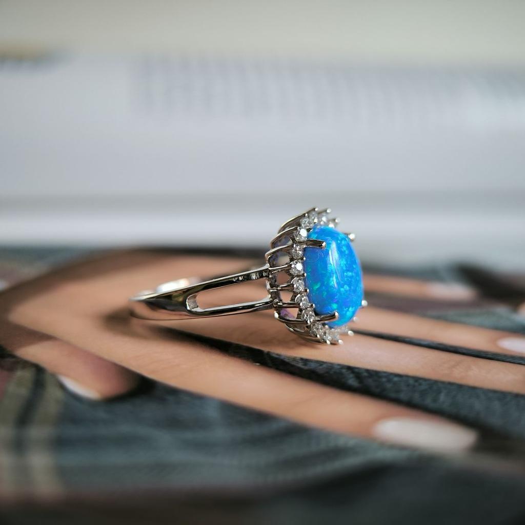Серебряное кольцо с опалом, вес изделия 2,88 гр (2190493)