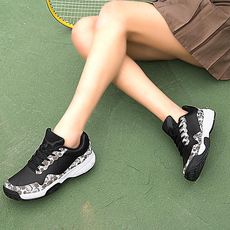 36-46 Couple Plus Size Shock-absorbing and Anti Slip Fashionable Sports and Leisure Shoes Badminton Shoes Tennis Shoes