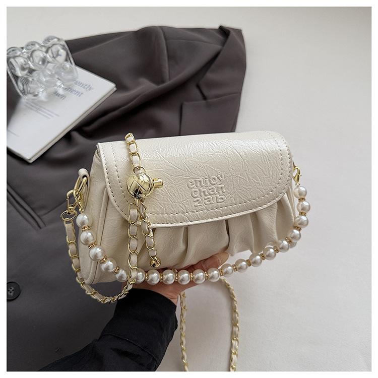 Niche Design Popular Bag Women's 2025 New Fashion Pearl Portable Shoulder Underarm Bag Pleated Chain Messenger Bag