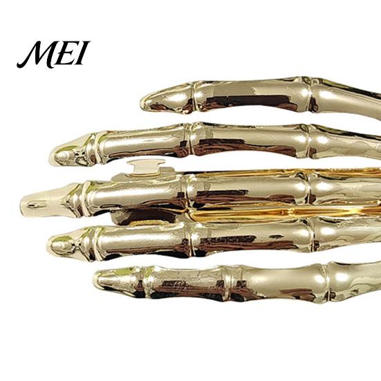 Skull Headpiece for Women Skeleton Hands Hair Clips, Gothic Metal Side Clip Women, Festival Updo Clips Spooky Halloween Horror Accessories, Punk Rock