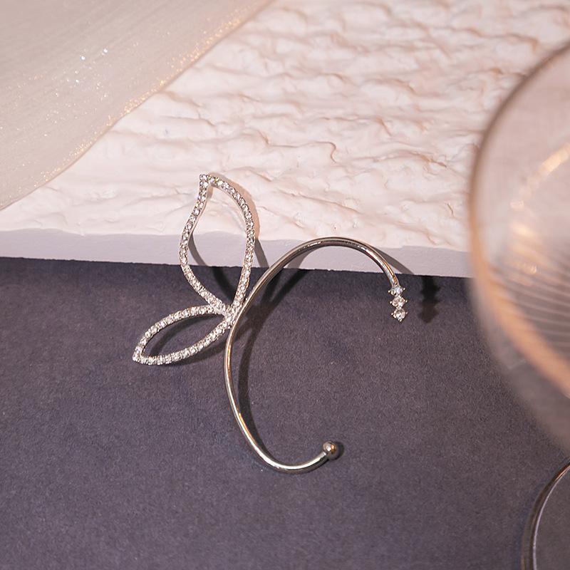 Французские Романтические Супер Сказочные Серьги-Банты Эльф 2022 Модные Высокие Холодные Клипсы на Мочку Уха Широкие Серьги