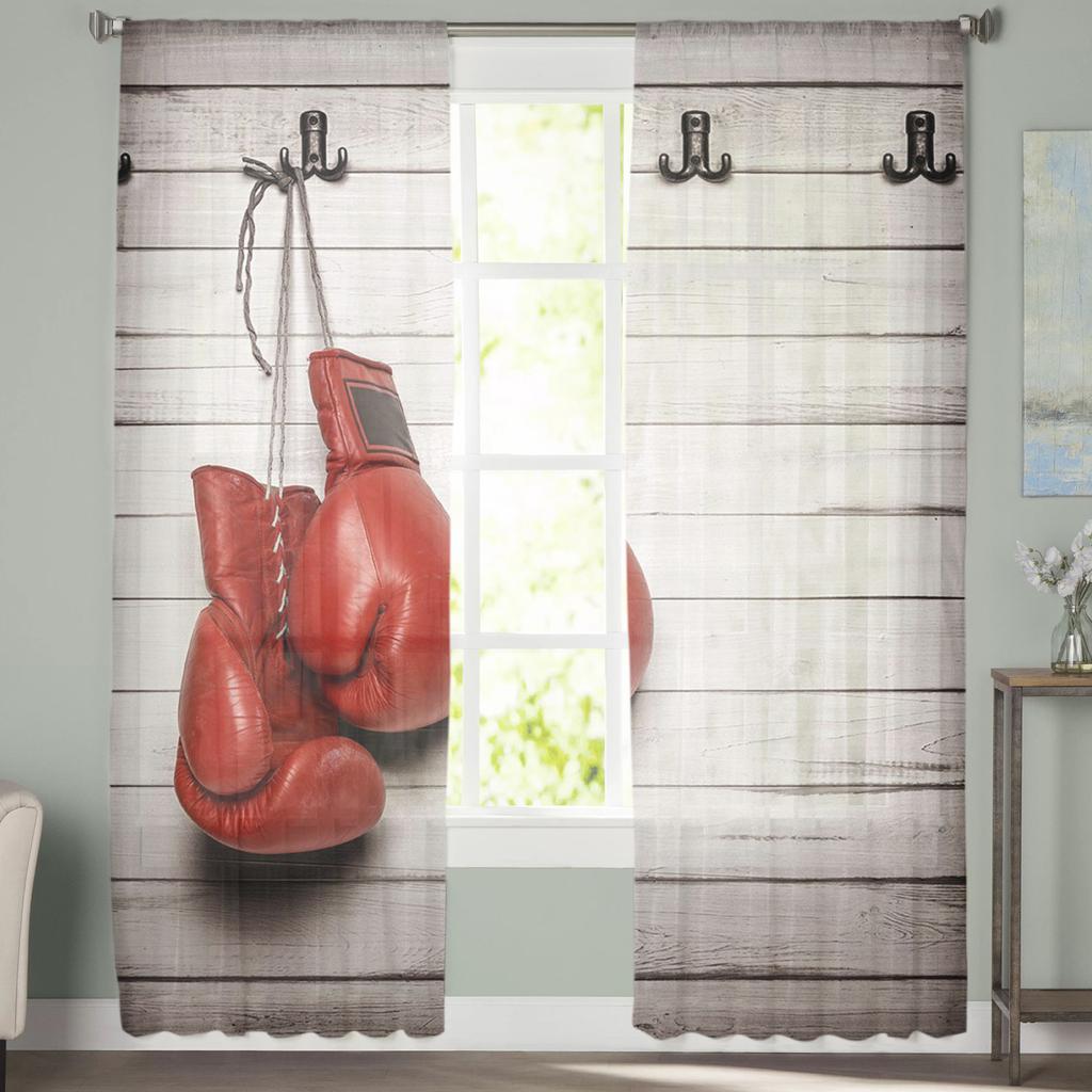 Rote Boxhandschuhe gegen Holzwand Tüllvorhänge für Wohnzimmer Schlafzimmer Dekor Transparenter, durchsichtiger Voile-Fenstervorhang