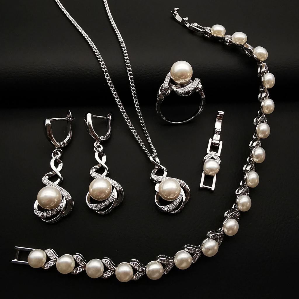 Pearl Wedding Dress Women's Necklace Neck Chain Earrings Earrings Set Jewelry Three-piece Pearl Bracelet Fashion