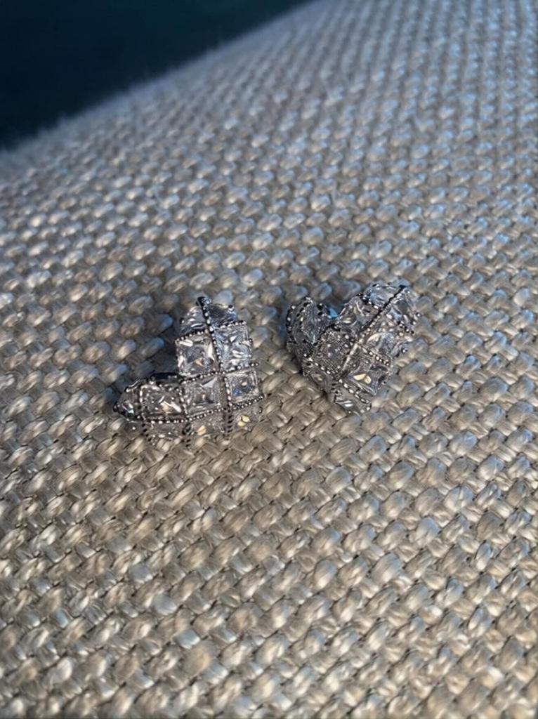 18 Karat Vergoldete Herz Zirkon Koreanischer Stil Ohrstecker - Einfaches und Luxuriöses Vielseitiges Design