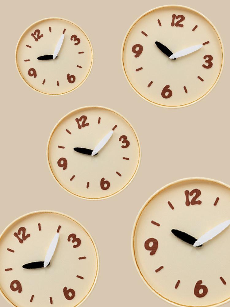 Nordic Silent Contrast Color Wall Clock - Stylish and Modern Design