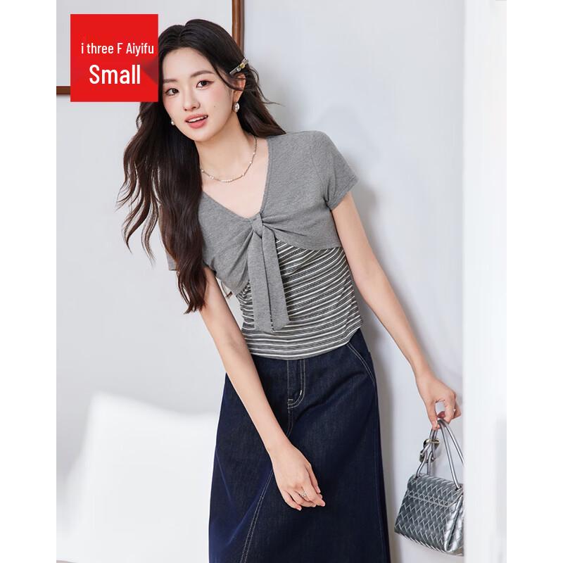 IEF Petite Slim Fit V-Neck Short Sleeve Top L