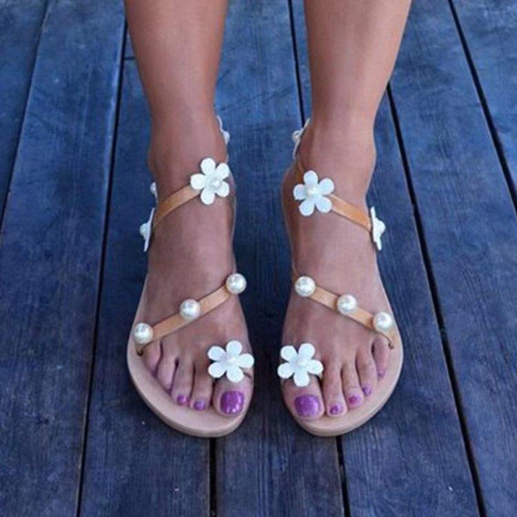 Sandals women's summer new set-toed flower beaded flat-soled women's sandals