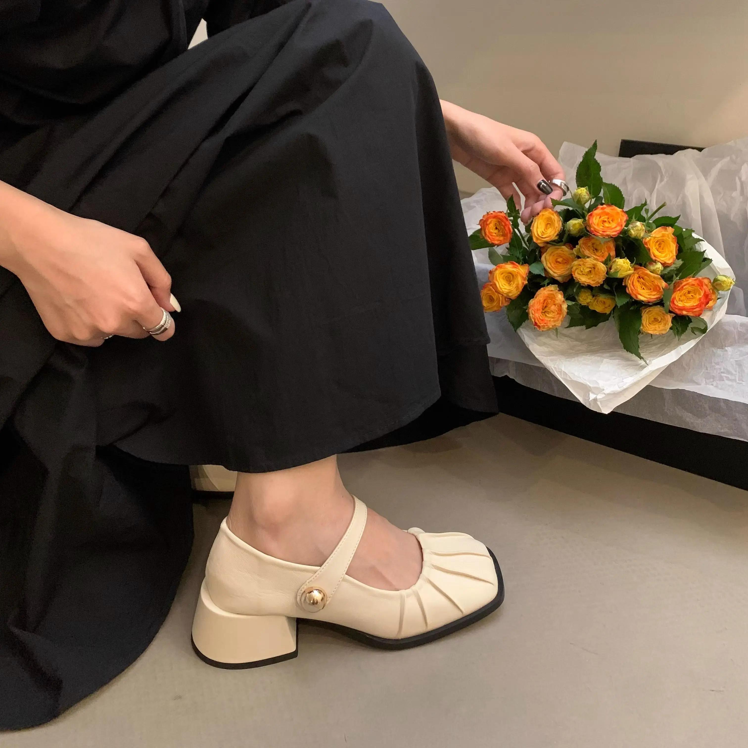 

Модные женские туфли-лодочки с квадратным носком, женская обувь Мэри Джейн на среднем каблуке, массивный блочный каблук, последние 39, корейский стиль, шик, острый носок, весна 39