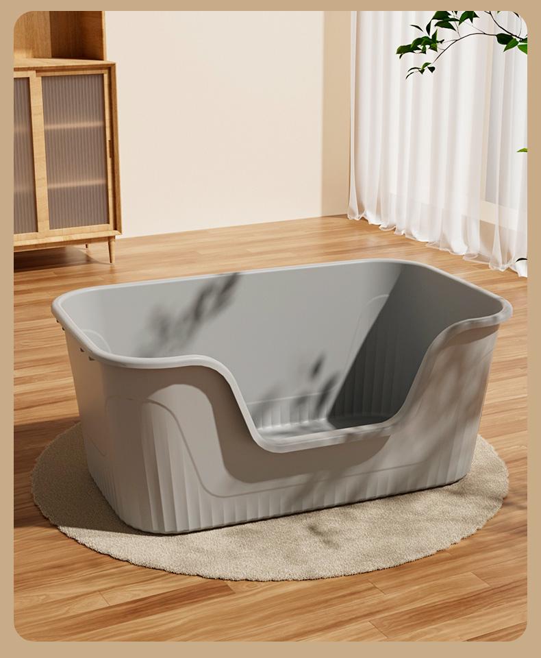 Extra Large Splash-Proof Cat Litter Box with Open Design and Mat for Maine Coon Cats