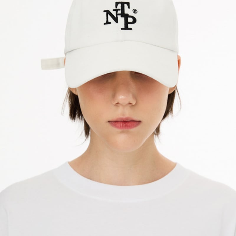 TNP T242AACUZZT51_SIGNATURE LOGO BALL CAP