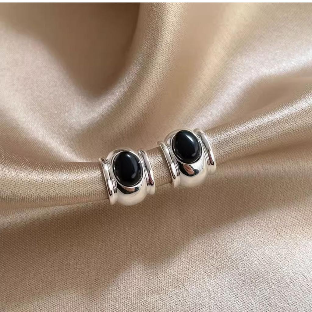 Silver Color Black Agate Stud Earring for Women Girl Circular Design Versatile Fashion Jewelry Gift Dropshipping