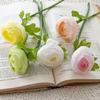 Decorațiuni pentru casă – Flori decorative şi coroane de flori