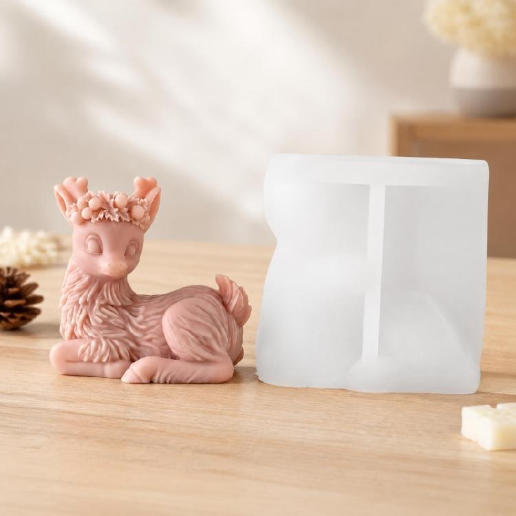 Winter Reindeer Candle Form, Christmas Silicone Craft Form for DIY Holiday Display and Home Handmade Projects Use