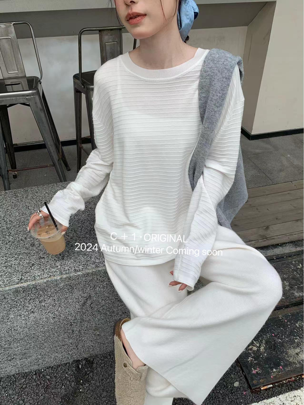 

Женская весенняя ретро-футболка с длинным рукавом в полоску — маленький размер, повседневный свободный крой. One Size белый