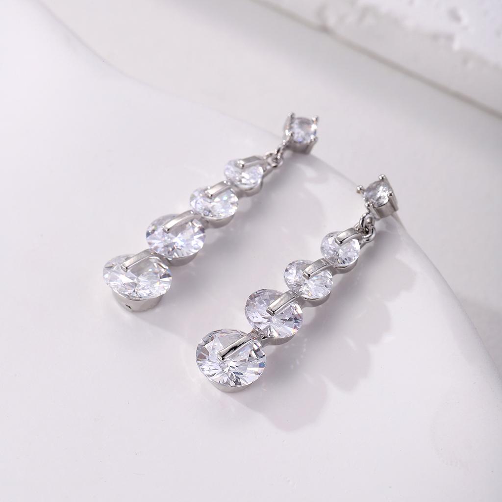 S925 Sterling Kupferstift Ohrringe Mode Creolen Weißgoldplattierte Ohrringe Nickelfreie Ohrringe