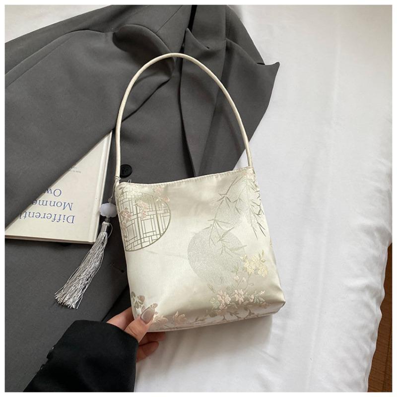 

New Chinese Style Butterfly Embroidery Handbag Bag Women s New Trendy Fashion Niche Underarm Bag National Feng Shui Bucket Bag